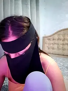 Stripchat Free Porn Cam of _arabica_