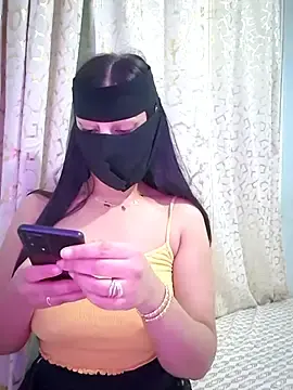 Stripchat Live Sex Cam of _arabica_