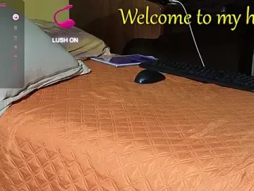 Stripchat Adult Webcam of lattediyak