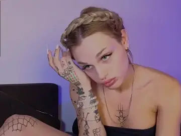 Stripchat Live Sex Cam of Smanuna