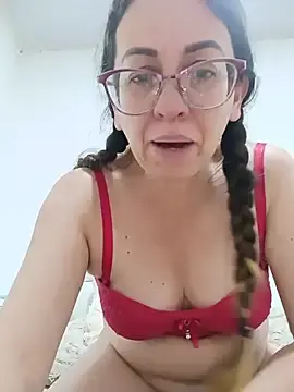 Stripchat Free Porn Cam of miss_hanna07