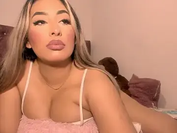 Stripchat Live Porn of sexylatin_