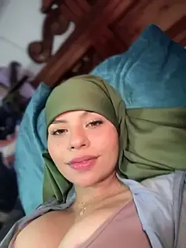 Stripchat Live Sex Cam of lalilamassu1
