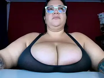 Stripchat Adult Video Chat of lulubigtitts1