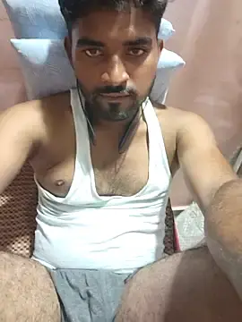 Stripchat Sex Cam of Fantasy_King_3939