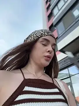Stripchat Live Sex Cam of KristiRich