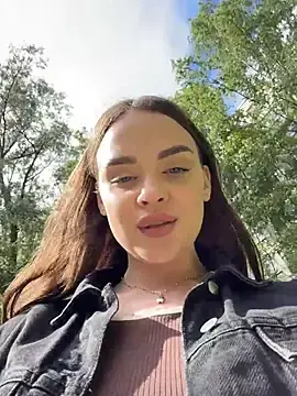 Stripchat Free Porn Cam of KristiRich