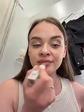 Stripchat Live Sex Cam of KristiRich