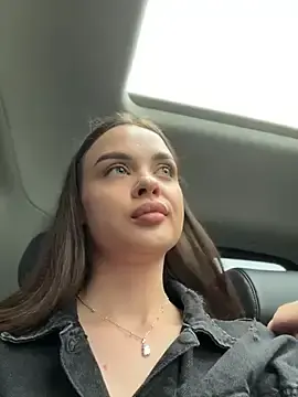 Stripchat Free Porn Cam of KristiRich