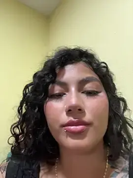 Stripchat Nude Webcam of brizzmotion