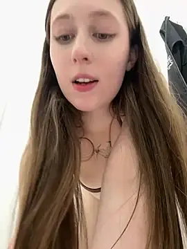 Stripchat Sex Cam of FroggyAnna