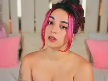 Stripchat Free Live Porn of Daphne_Moss