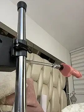 Stripchat Watch Live Sex Cams of ALISSON_FOXXX1
