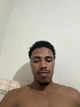Stripchat Sex Cam of LorenzoBlack27