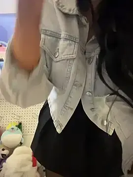 Stripchat Free Porn Cam of Tisha_Busty
