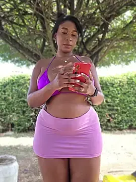 Stripchat Live Sex Cam of HanaThompson