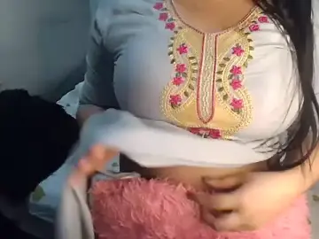 Stripchat Live Sex Cam of Trezza