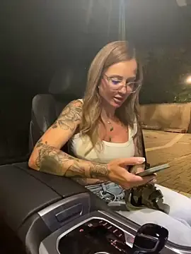 Stripchat Free Porn Cam of Etwas_neugierig