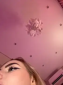 Stripchat Best Webcam of HugeBoobsAlice