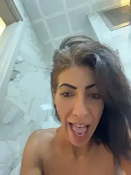 Stripchat Adult Video Chat of Yasmiinee