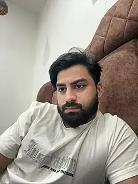 Stripchat Free Live Porn of Royalboy_03
