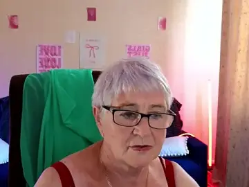 Stripchat Watch Live Sex Cams of Sandra_Snowflake