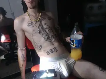 Stripchat Free Porn Cam of Ryan_Owenss