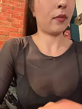 Stripchat Live Sex Cam of Holly_Play