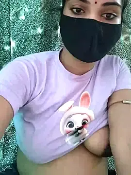 Stripchat Adult Webcam of Your_Sweety43