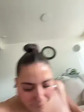 Stripchat Watch Live Sex Cams of sukhakunis1