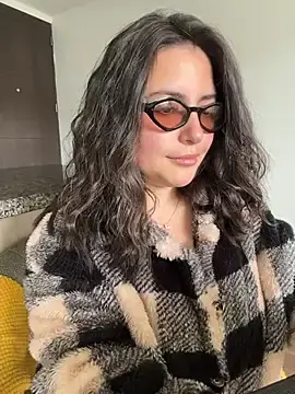 Stripchat Live Porn of sukhakunis1