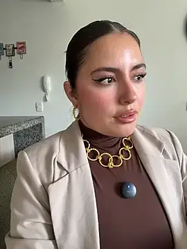 Stripchat Live Sex of sukhakunis1