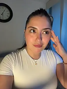 Stripchat Adult Webcam of sukhakunis1