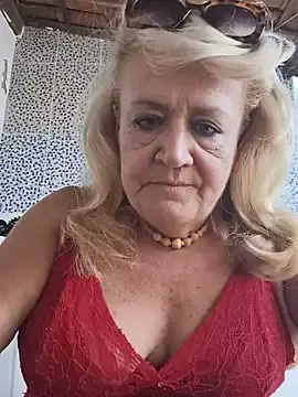 Stripchat Sex Cam of Belladama61