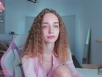 Stripchat Free Live Porn of MoonDust