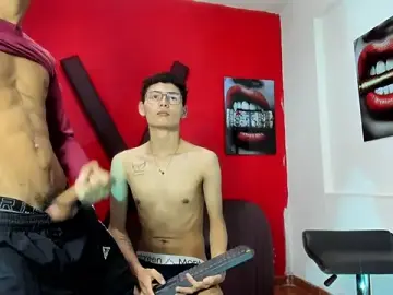 Stripchat Best live sex cam show of PRETTY_LOVERS1