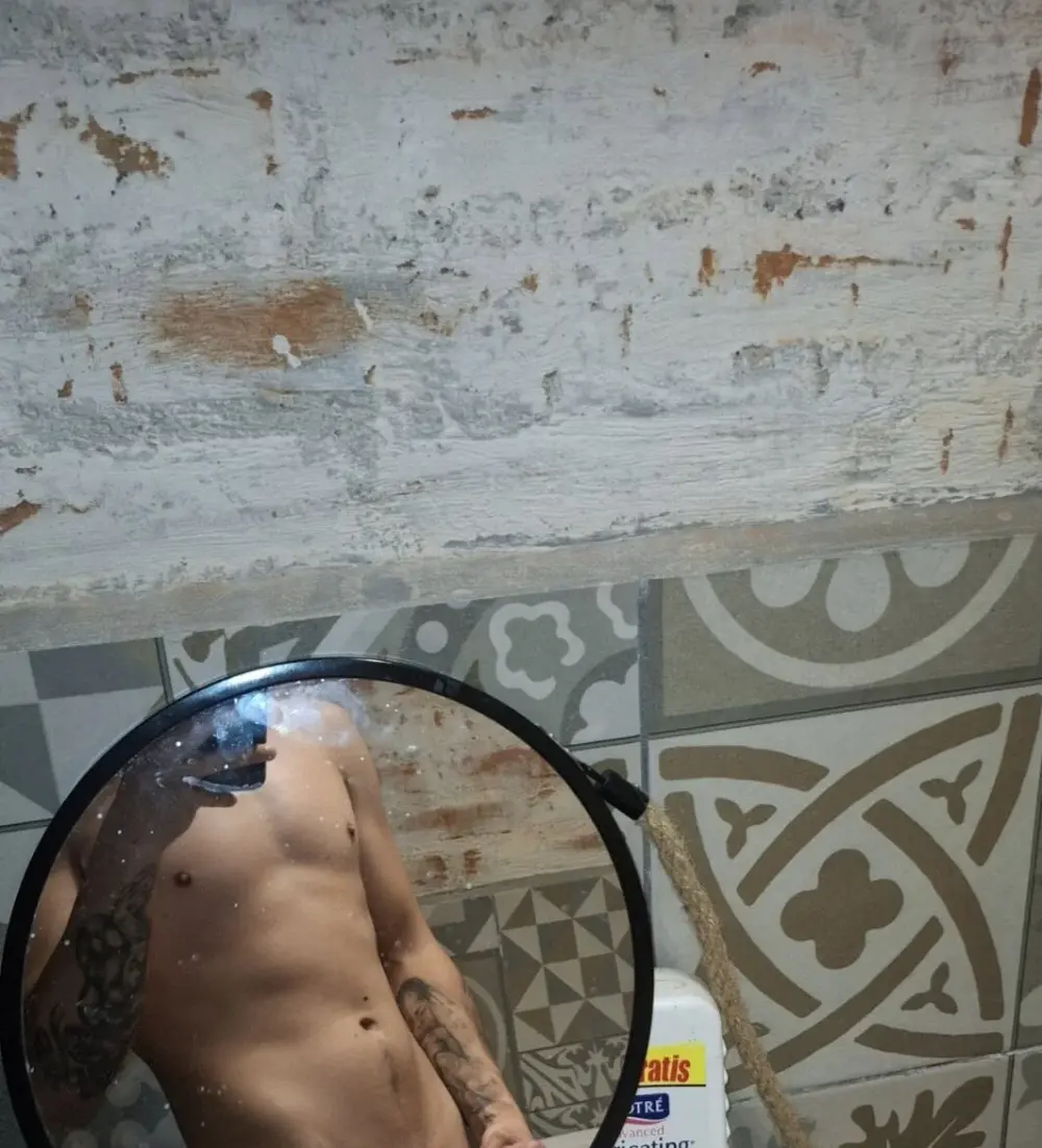 Molly_Erik