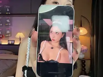 Stripchat Live Sex Cam of AYW-21