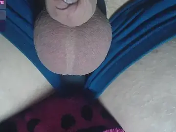 Stripchat Sex Cam of kevintyler69