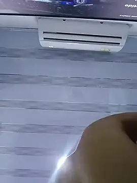 Stripchat Watch Live Sex Cams of Liancy