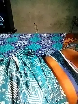 Stripchat Free Live Porn of Super_bhabhi_Indian