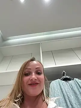 Stripchat Sex Cam of LadyTatiana_Annabelle