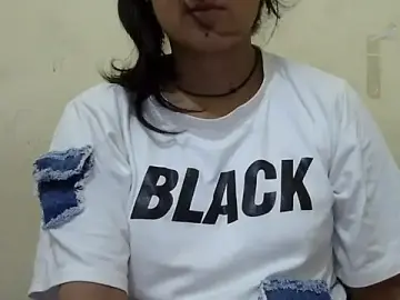 Stripchat Nude Webcam of Priyanka_Chopr