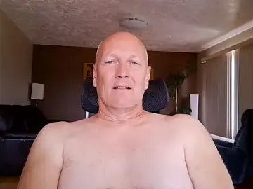 Stripchat Watch Live Sex Cams of BasicAnt