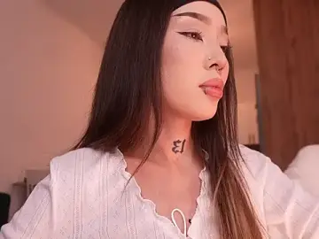Stripchat Watch Live Sex Cams of sharlin_13
