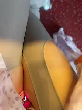 Stripchat Live Sex Cam of yinyin326