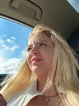 Stripchat Live Porn of OdriOlsens