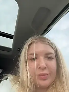 Stripchat Nude Webcam of OdriOlsens