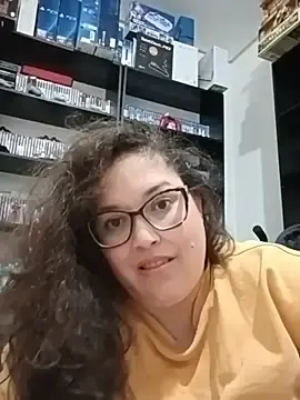 Stripchat Sex Cam of DEUSA_VAL_BBW