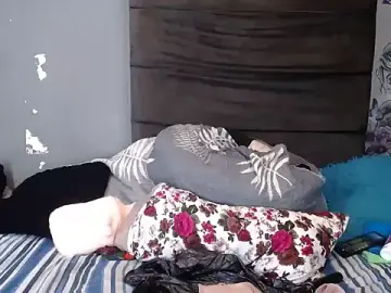 Stripchat Best Webcam of QUEENASHxXx